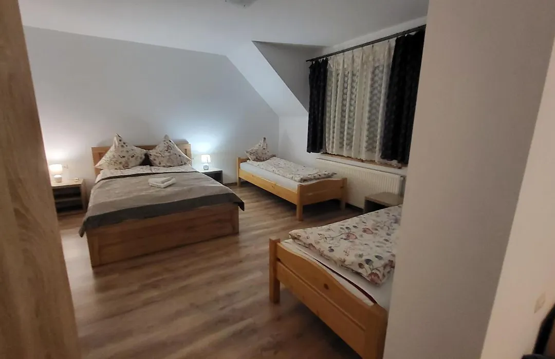 Pokoje u Waligóry Jaworki-1